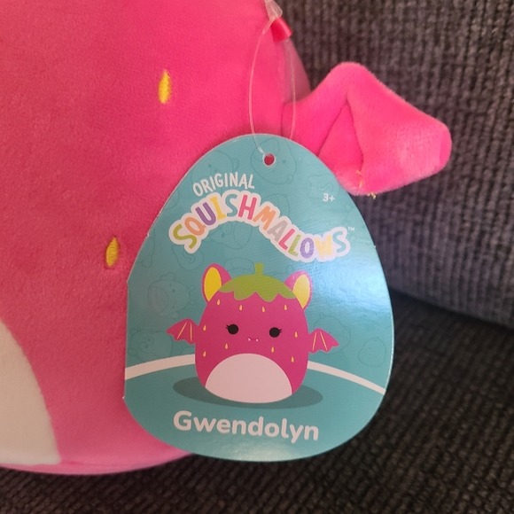 Gwendolyn nwt - Picture 2 of 2